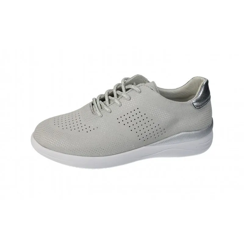 72101 TENIS LIGERAS PIEL color PLATA