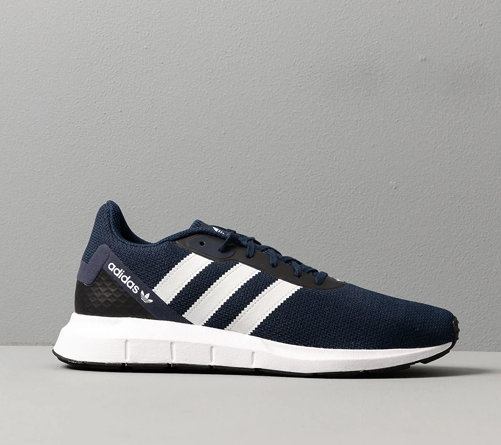 adidas Originals Swift Run Rf