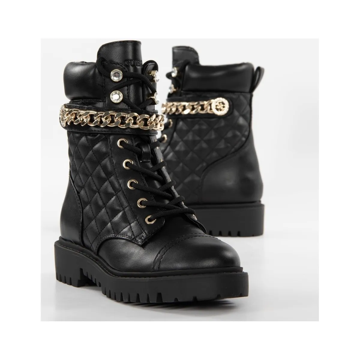 Chain boot