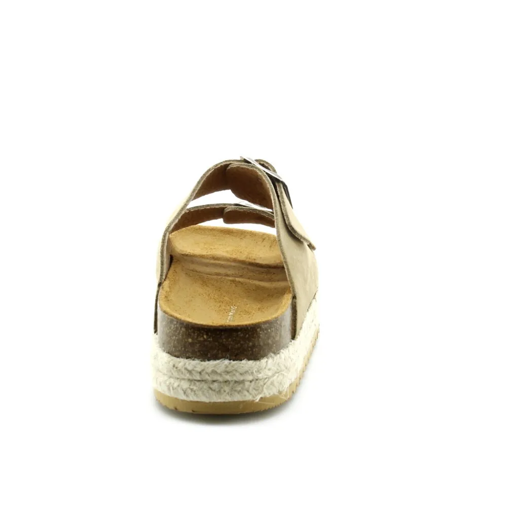 Chanclas AngryMount 8595 Marrón