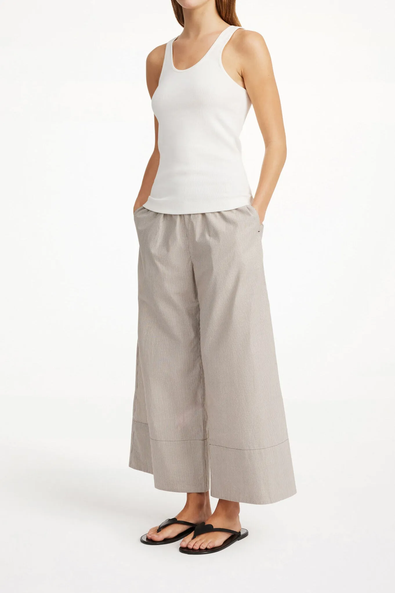 Luisa Pants in Warm Brown