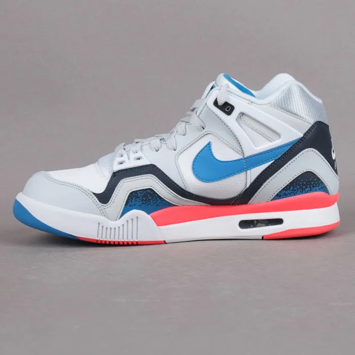 Nike Air Tech Challenge 2