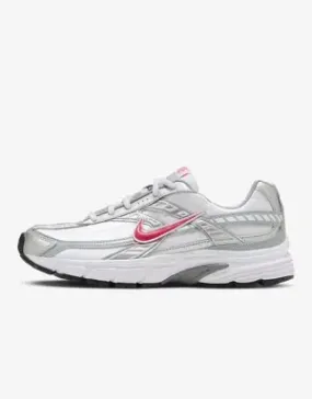 Nike Initiator