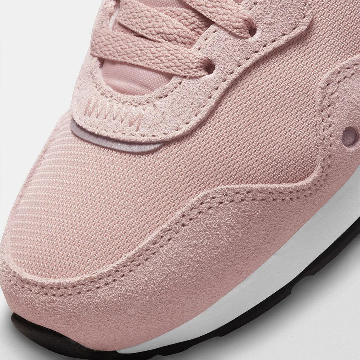 Nike Venture Runner Women's Rose