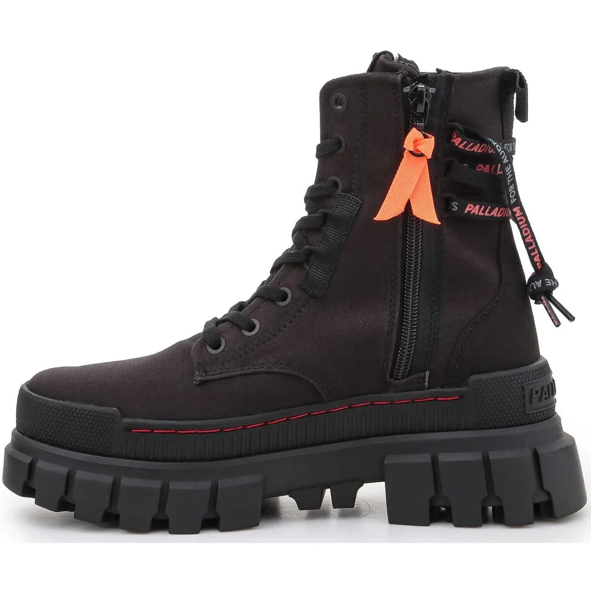 Revolt Boot 97241-010-M