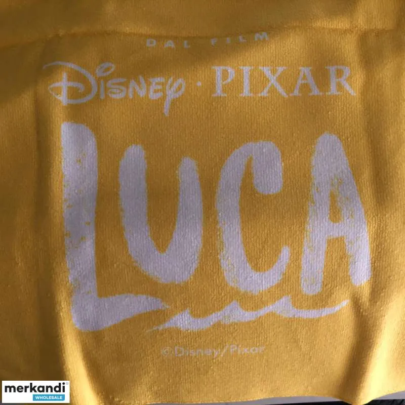 Toalla Disney Pixar Luca 140x70 - 100% Poliéster - Amarillo - Fabricación Europea - Liquidación de Temporada