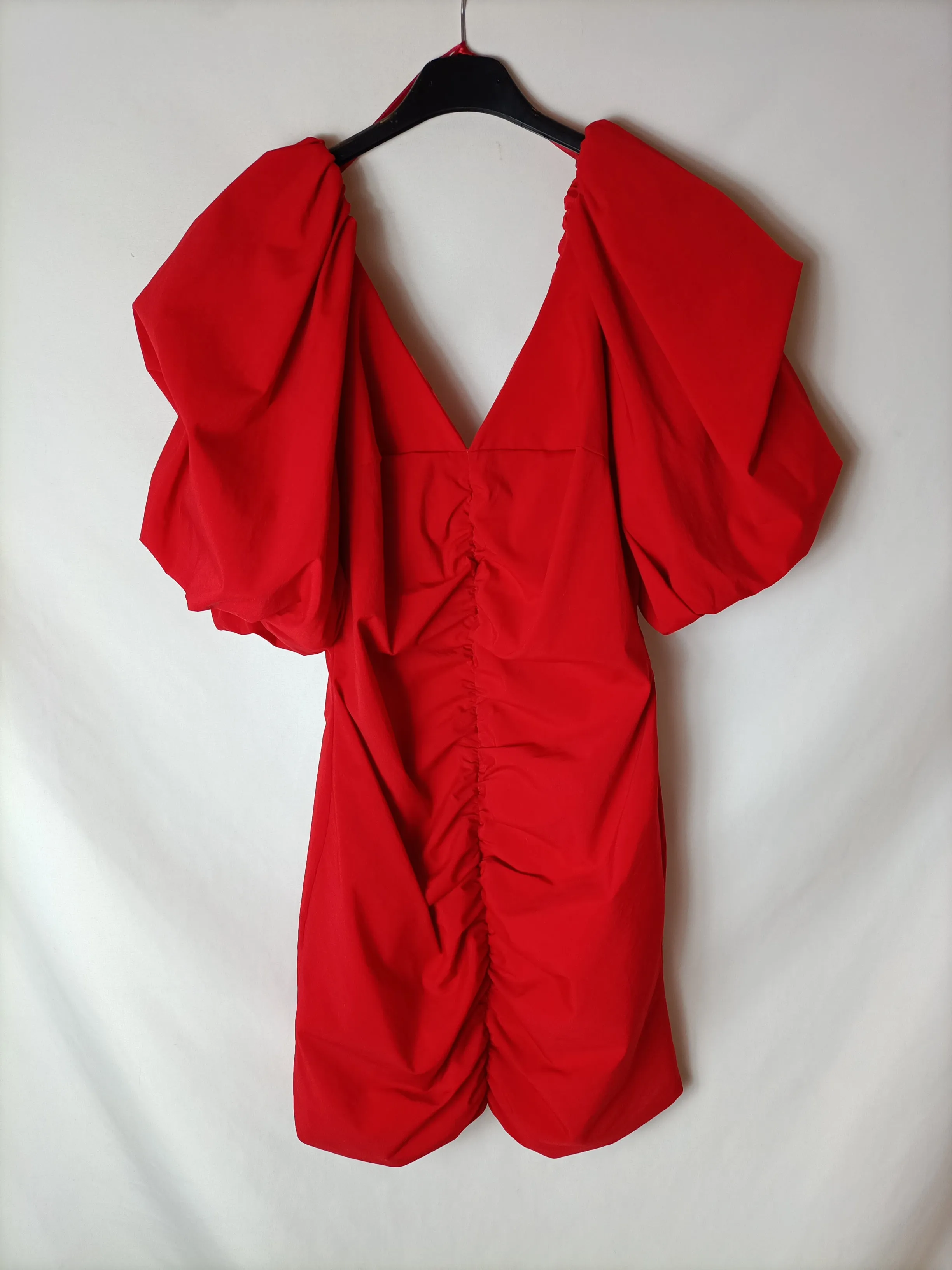 UTERQUE Vestido rojo fruncido. T S