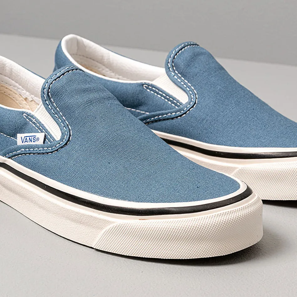 Vans Classic Slip-On 10