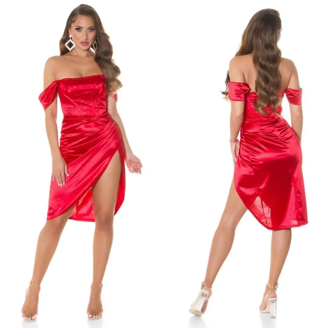 Vestido brillante con abertura rojo