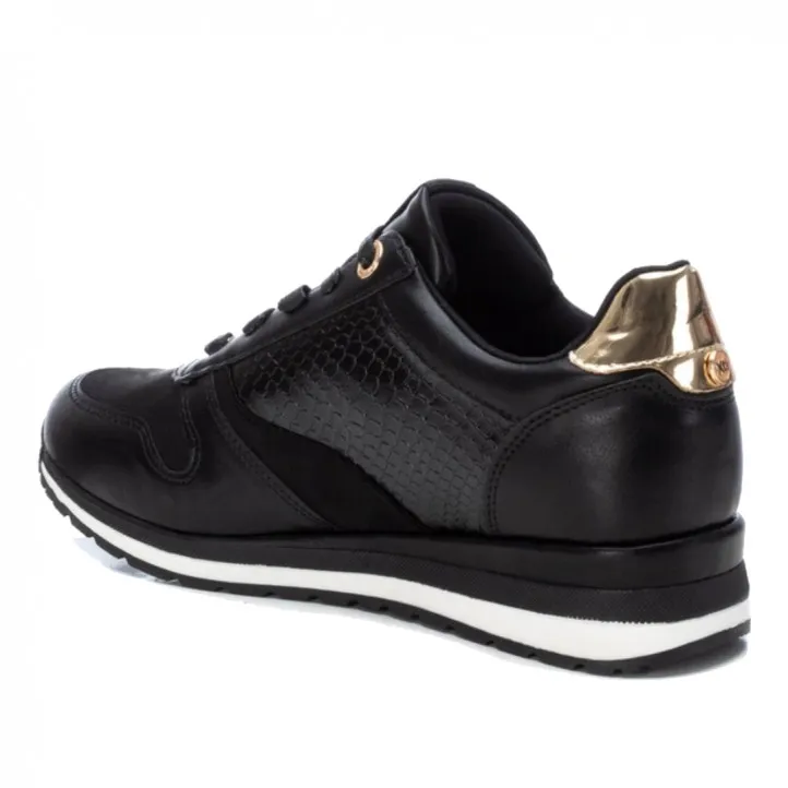 Zapatillas urban Xti 141868 negro con cremallera lateral